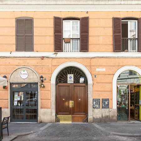Iflat A Sparkle Of Red In Trastevere Rom Eksteriør billede